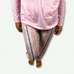 Pijama estampado Modelo KIEIGE, ideal para primavera otoño, detalle del pantalón