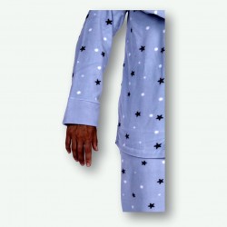 Pijama mujer polar, chaqueta y pantalón, muy suave Modelo orlando, detalle del acabado